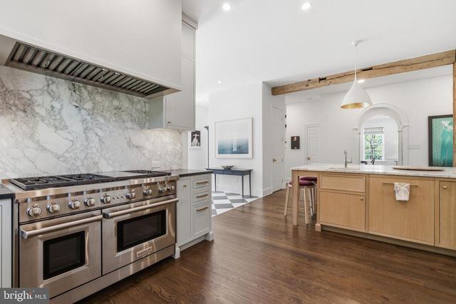 959 GARRETT MILL RD, Newtown Square, PA 19073