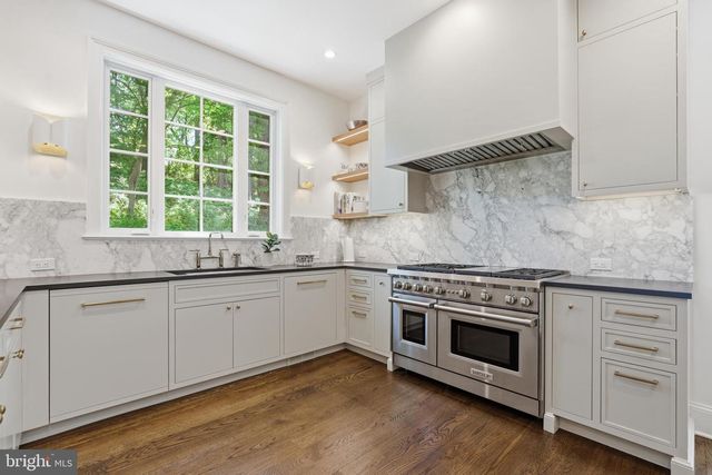 959 GARRETT MILL RD, Newtown Square, PA 19073