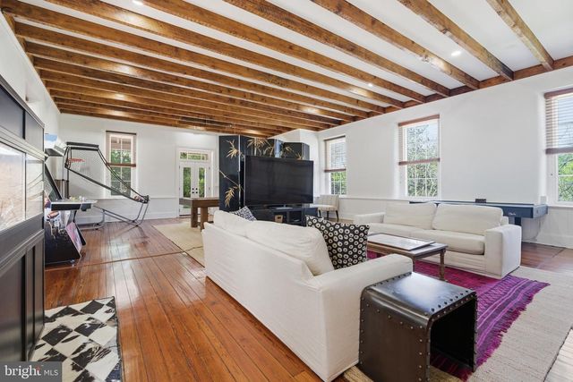 959 GARRETT MILL RD, Newtown Square, PA 19073