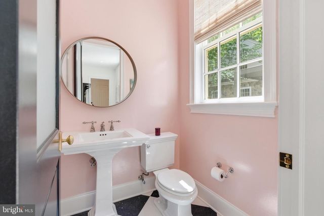 959 GARRETT MILL RD, Newtown Square, PA 19073