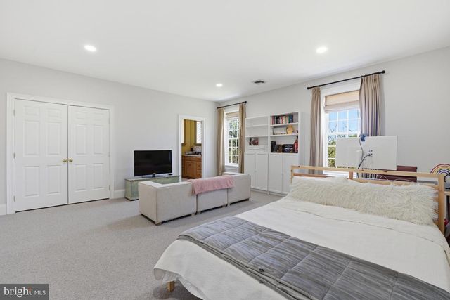 959 GARRETT MILL RD, Newtown Square, PA 19073