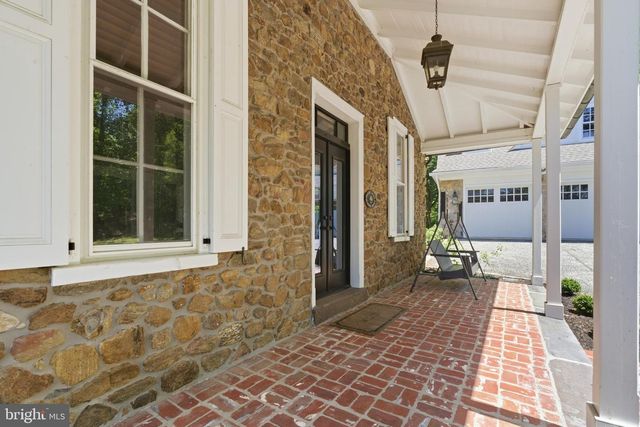 959 GARRETT MILL RD, Newtown Square, PA 19073