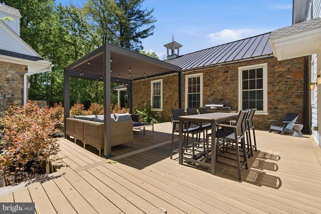 959 GARRETT MILL RD, Newtown Square, PA 19073