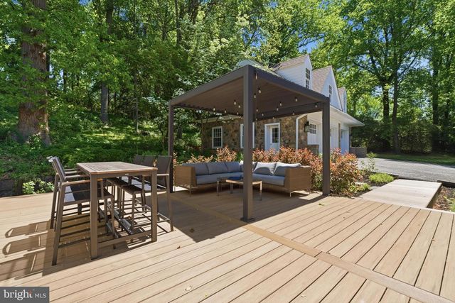 959 GARRETT MILL RD, Newtown Square, PA 19073