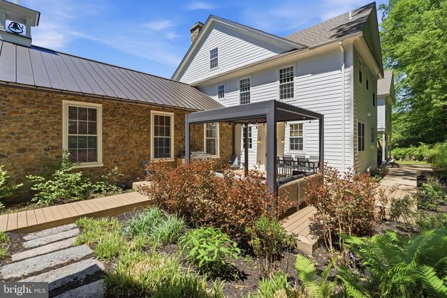 959 GARRETT MILL RD, Newtown Square, PA 19073
