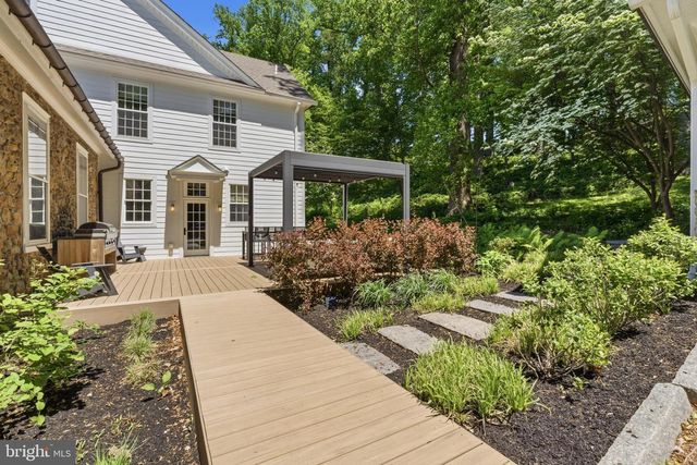 959 GARRETT MILL RD, Newtown Square, PA 19073