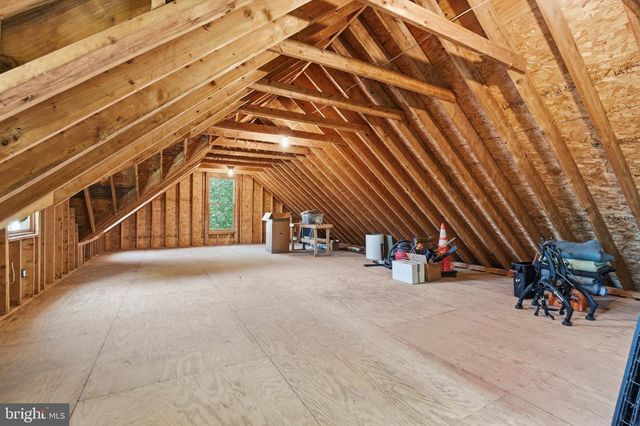 959 GARRETT MILL RD, Newtown Square, PA 19073
