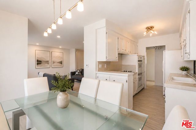 404 San Vicente Boulevard 204, Santa Monica, CA 90402