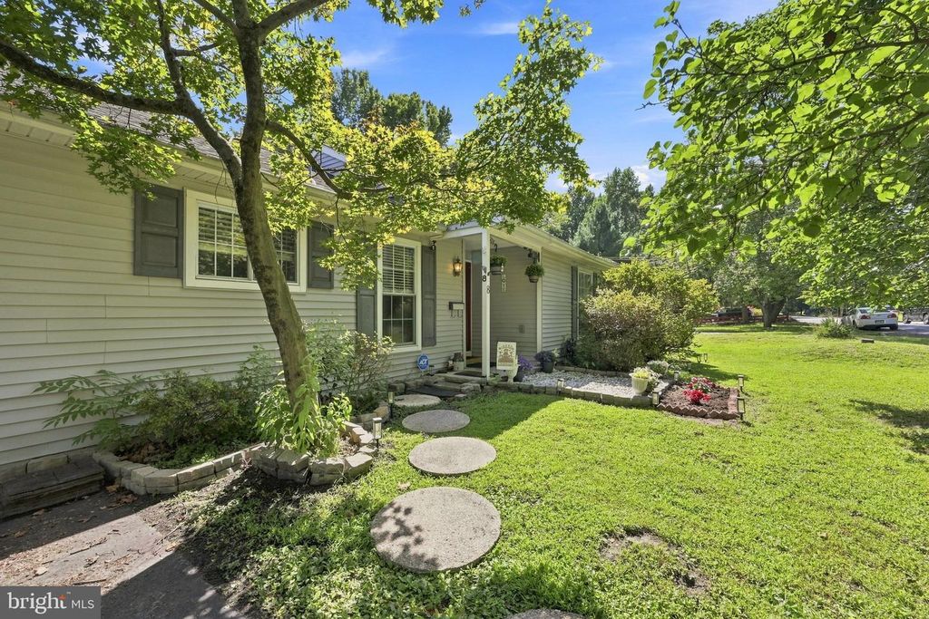 8 NAYLOR AVE, CLEMENTON, NJ 08021 — photo 2