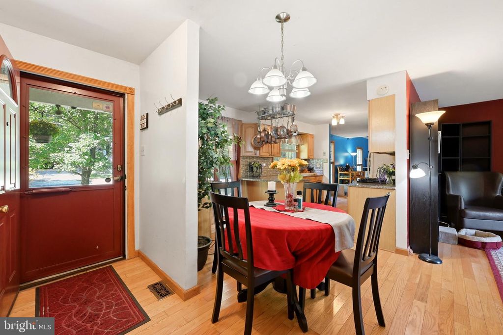8 NAYLOR AVE, CLEMENTON, NJ 08021 — photo 4