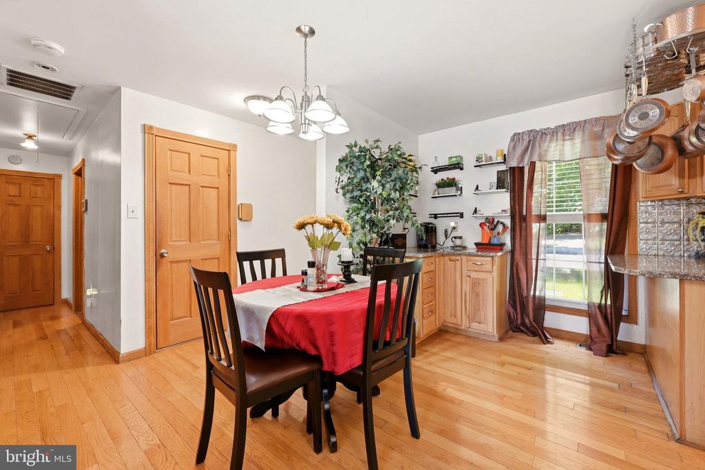 8 NAYLOR AVE, CLEMENTON, NJ 08021 — photo 5