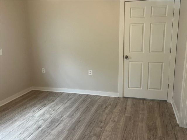 512 W Avenue F, Robstown, TX 78380