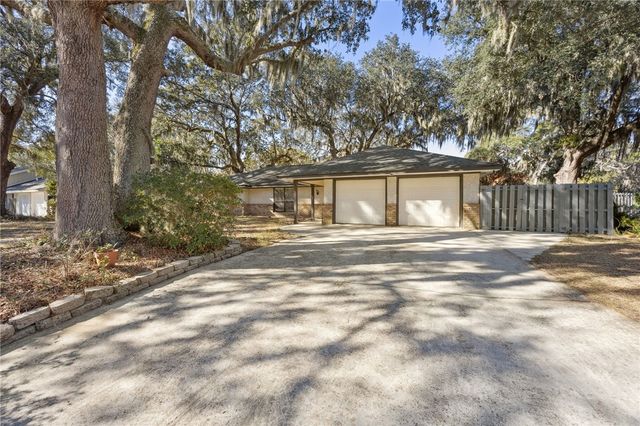 277 Cypress Lane, St Marys, GA 31558