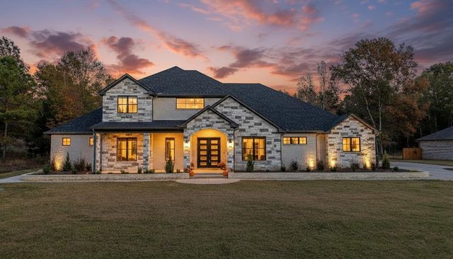 800 Stone Chimney Rd, Bullard, TX 75757