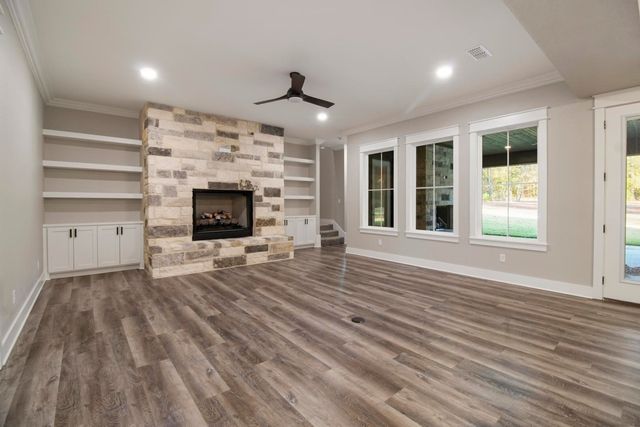 800 Stone Chimney Rd, Bullard, TX 75757