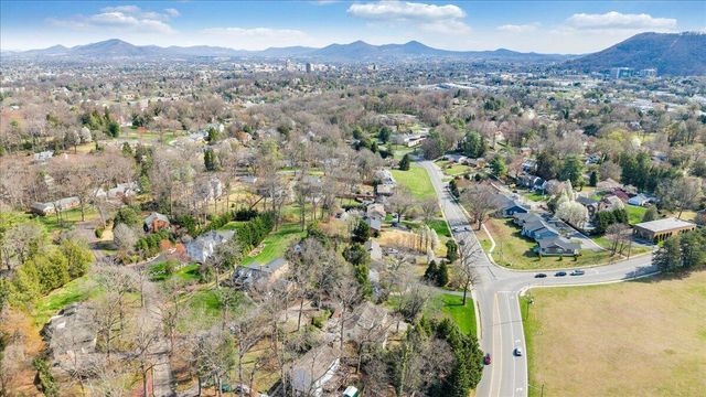 2241 Brambleton AVE, Roanoke, VA 24015