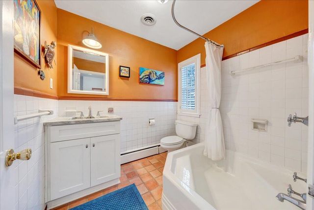 2241 Brambleton AVE, Roanoke, VA 24015