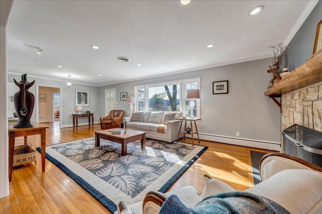 2241 Brambleton AVE, Roanoke, VA 24015