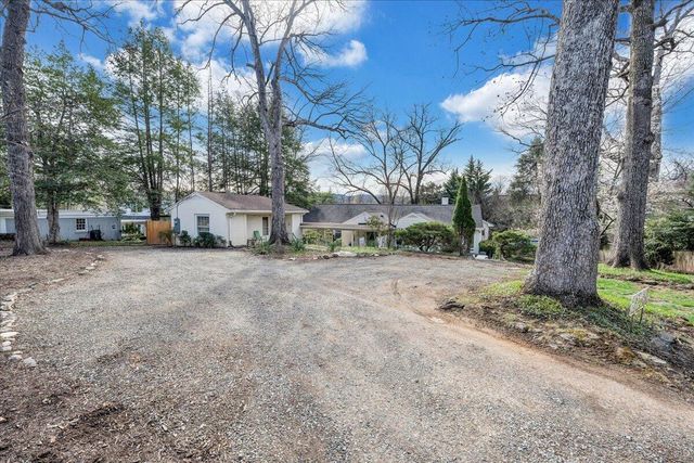 2241 Brambleton AVE, Roanoke, VA 24015