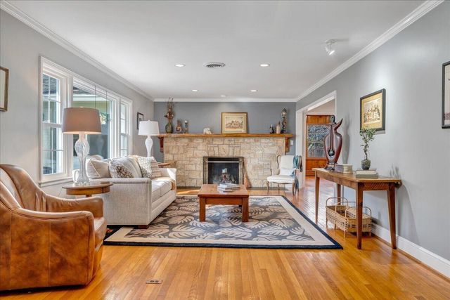 2241 Brambleton AVE, Roanoke, VA 24015