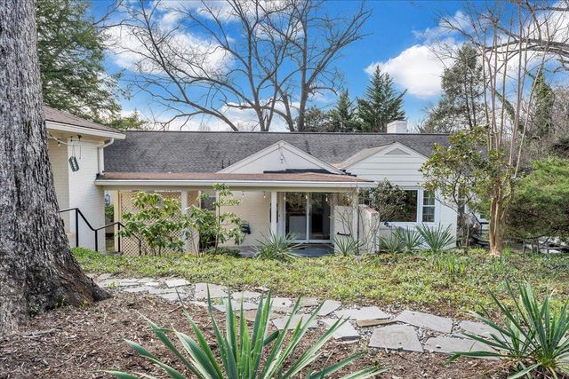 2241 Brambleton AVE, Roanoke, VA 24015