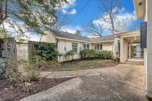 2241 Brambleton AVE, Roanoke, VA 24015