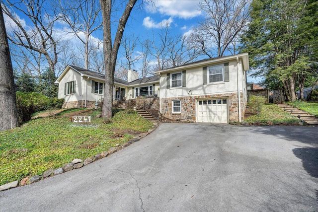 2241 Brambleton AVE, Roanoke, VA 24015