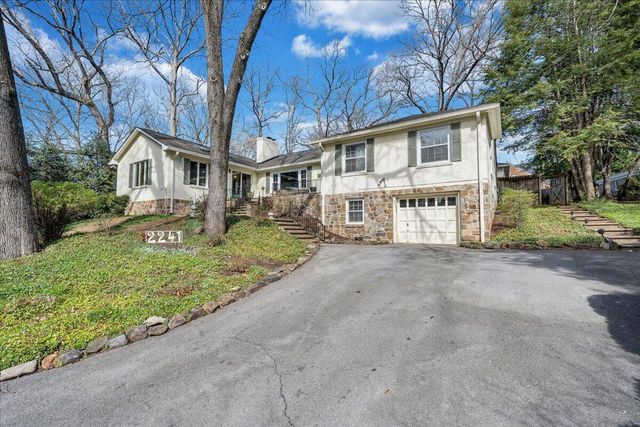 2241 Brambleton AVE, Roanoke, VA 24015