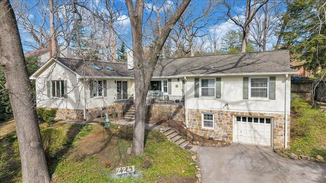 2241 Brambleton AVE, Roanoke, VA 24015