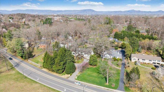 2241 Brambleton AVE, Roanoke, VA 24015