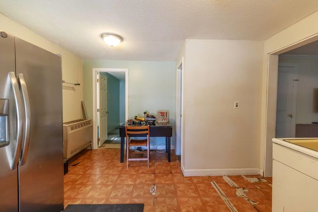 12 Wilder Street, Peterborough, NH 03458