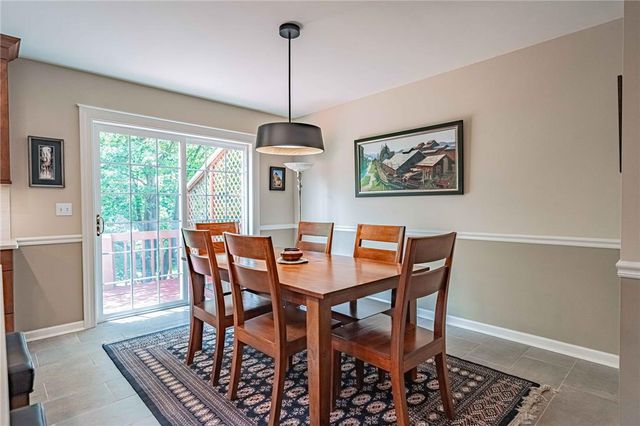 2760 Red Oak Circle C5, Bethlehem City, PA 18017