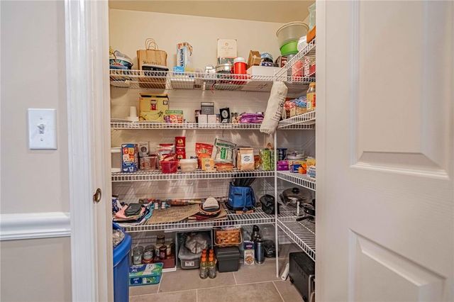 2760 Red Oak Circle C5, Bethlehem City, PA 18017