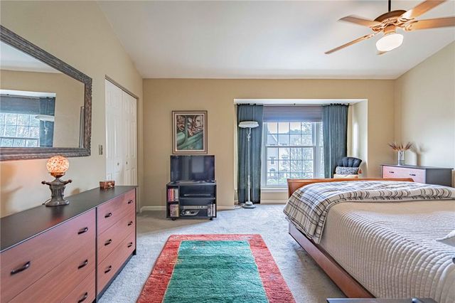 2760 Red Oak Circle C5, Bethlehem City, PA 18017