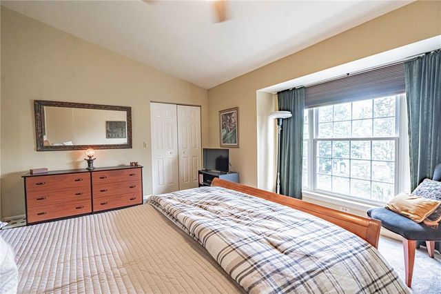 2760 Red Oak Circle C5, Bethlehem City, PA 18017