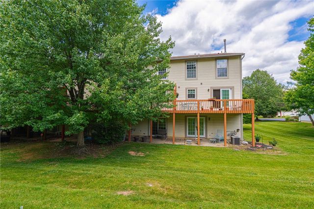 2760 Red Oak Circle C5, Bethlehem City, PA 18017