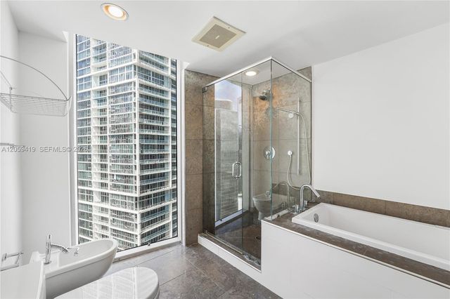 495 Brickell Avenue 3311, Miami, FL 33131