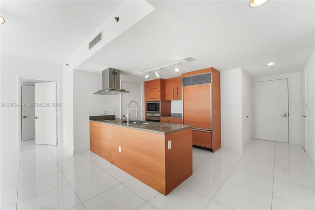 495 Brickell Avenue 3311, Miami, FL 33131