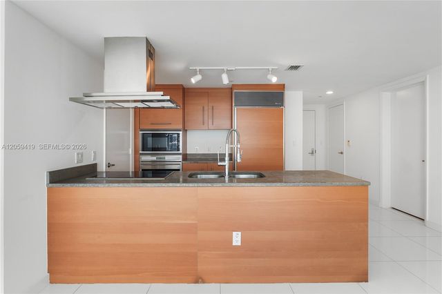 495 Brickell Avenue 3311, Miami, FL 33131