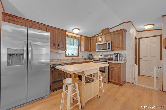65 R And R Park, Killingly, CT 06241