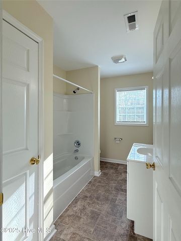 4876 Loop Road, Scranton, NC 27875