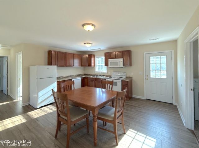 4876 Loop Road, Scranton, NC 27875