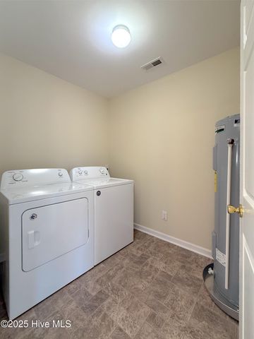 4876 Loop Road, Scranton, NC 27875