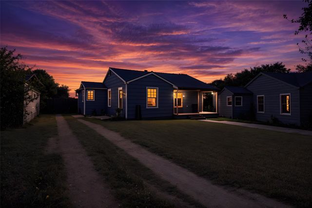 4014 Kostner, Dallas, TX 75216