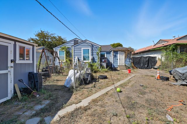 4014 Kostner, Dallas, TX 75216