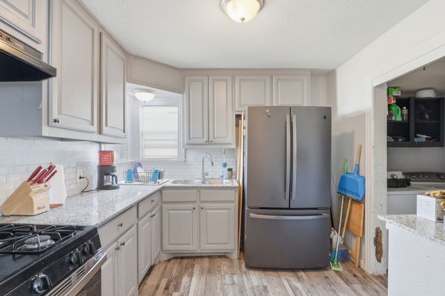 4014 Kostner, Dallas, TX 75216