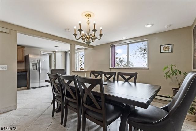 17 Albanese Rd, Haledon Boro, NJ 07508