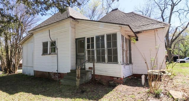 219 E Jordan Street, Grand Saline, TX 75140
