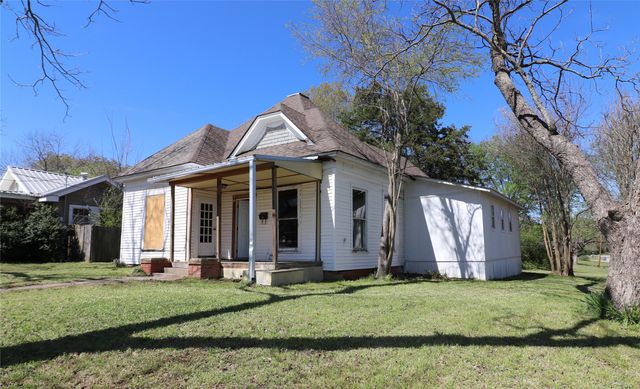 219 E Jordan Street, Grand Saline, TX 75140