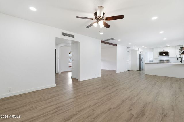 2521 E INCA Street, Mesa, AZ 85213